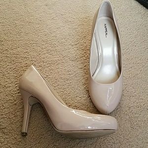 Tan XAppeal heels